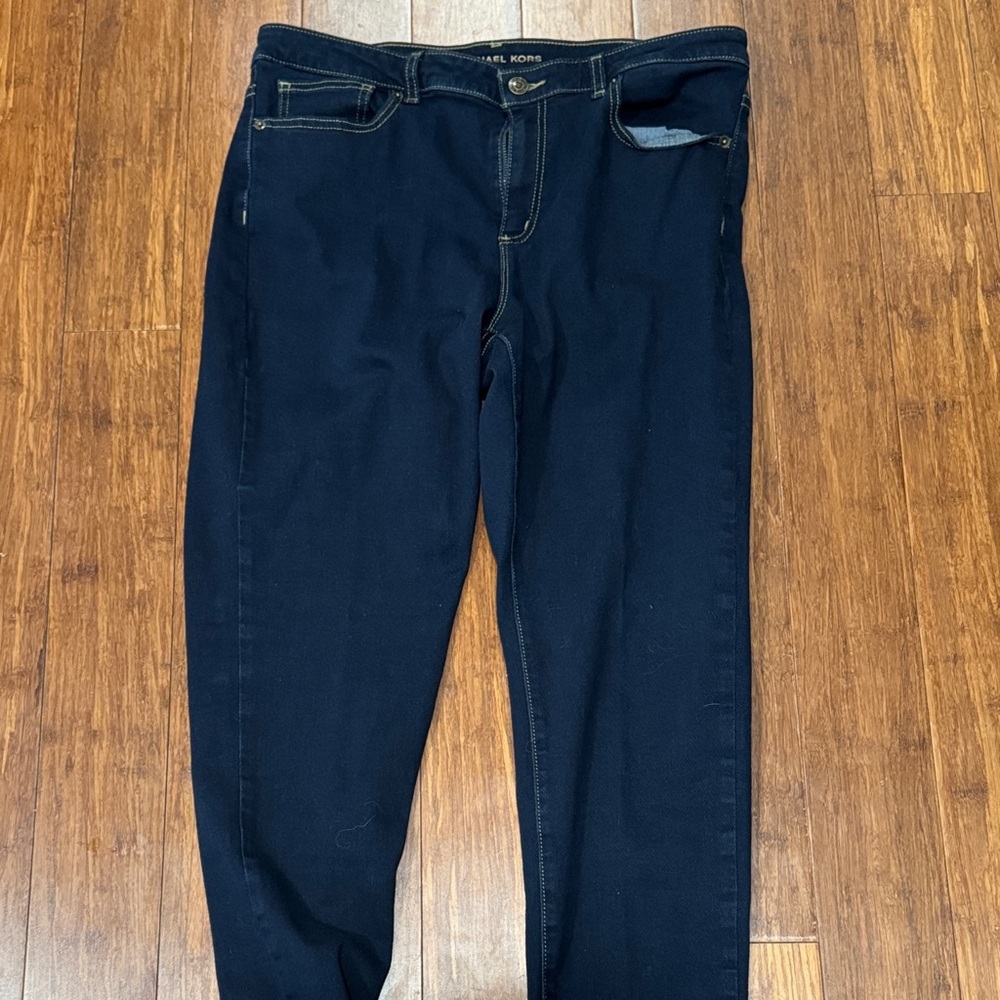 Michael Kors Dark Navy Denim Stretch Ankle Jeans Izzy Skinny like new size 14
